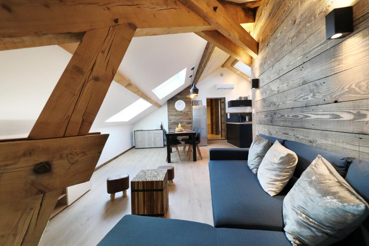 Superbe appartement, hypercentre au calme avec bain balnéo Gérardmer Extérieur photo